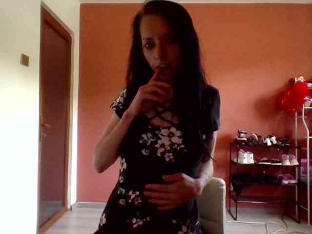 Chloe97 webcam