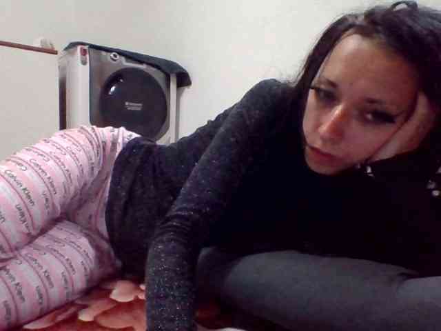 EllaIonela97 EllaIonela97