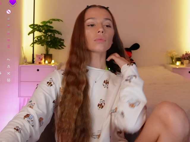 MaybeBabeTV live cam on BongaCams