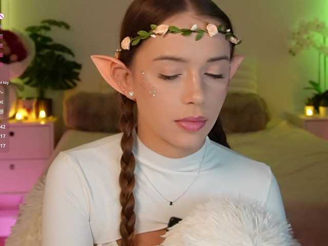 MaybeBabeTV live cam on BongaCams