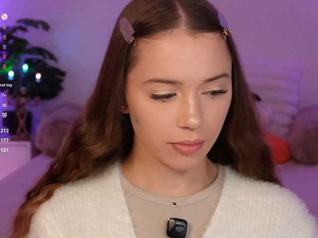 MaybeBabeTV, en directo ahora en BongaCams