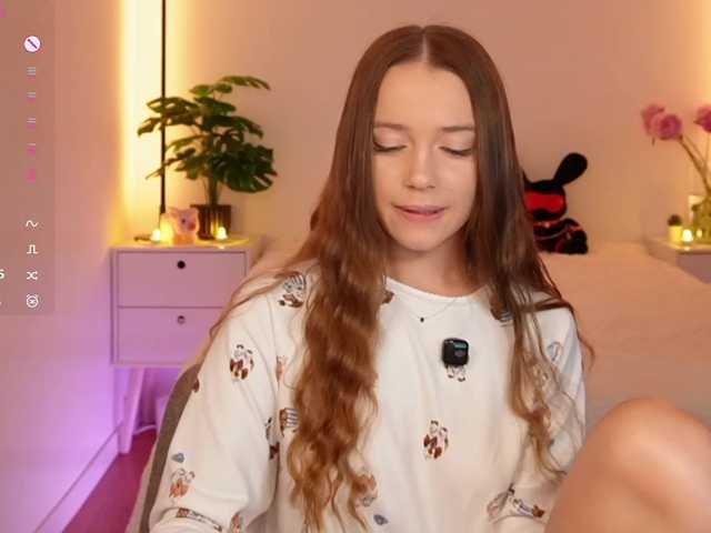 Myshastik live webcam show