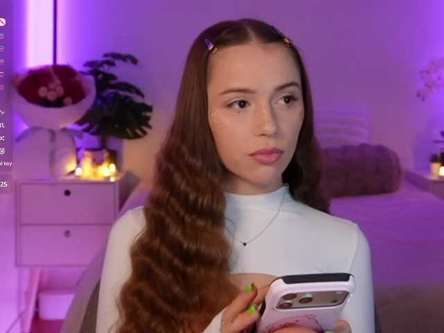 MaybeBabeTV live cam on BongaCams