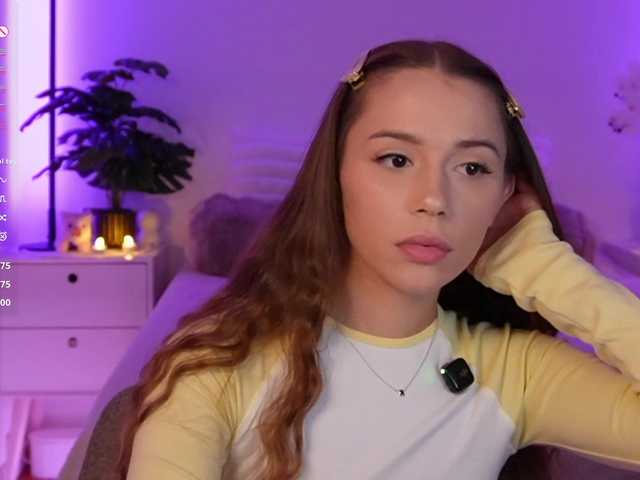 MaybeBabeTV live cam on BongaCams