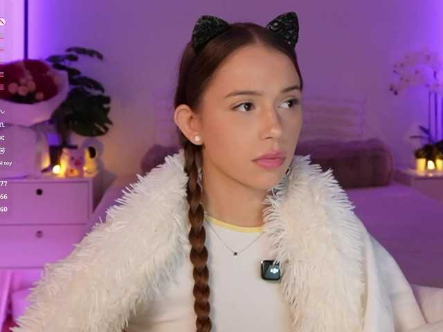 MaybeBabeTV live cam on BongaCams