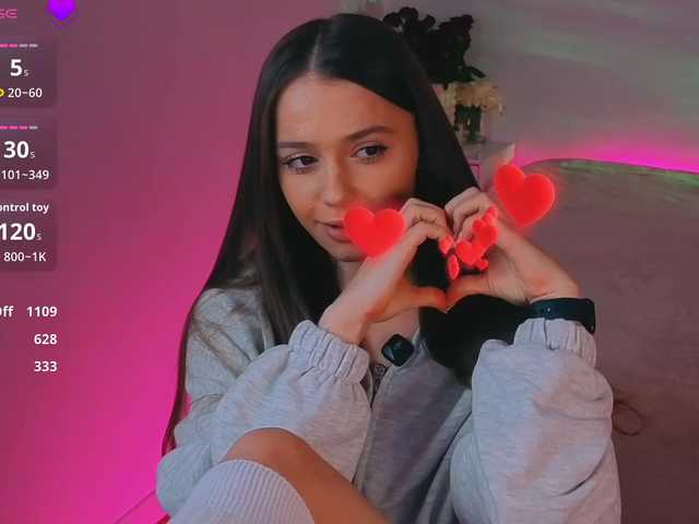 MaybeBabeTV's BongaCams show and profile