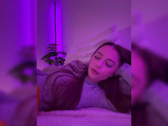 MaybeBabeTV live cam on BongaCams