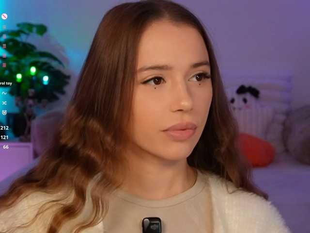 MaybeBabeTV, en directo ahora en BongaCams