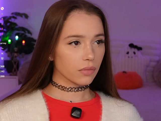 модель MaybeBabeTV