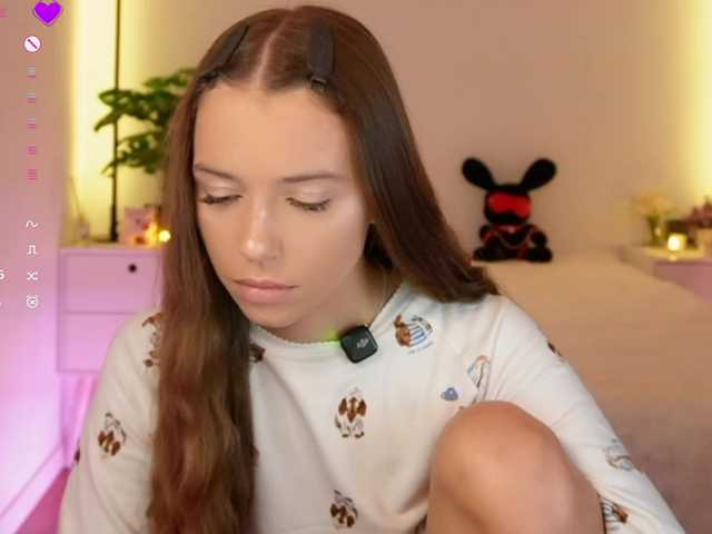 MaybeBabeTV live cam on BongaCams