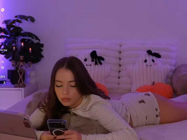 MaybeBabeTV live cam on BongaCams