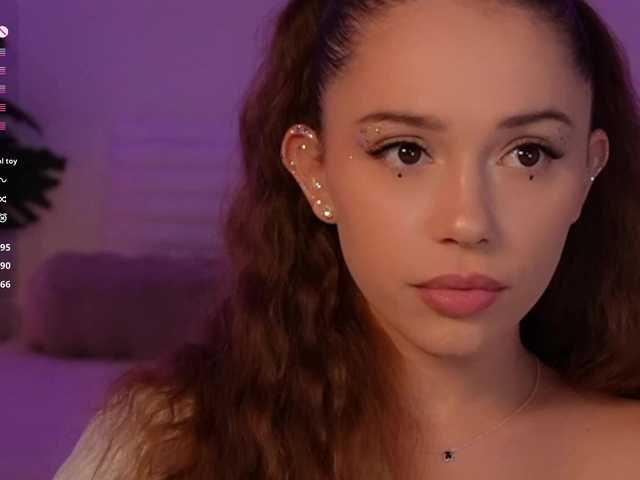 MaybeBabeTV live cam on BongaCams