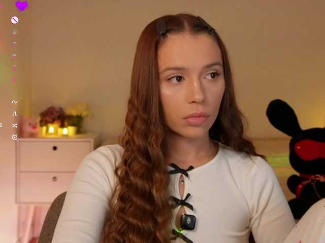 MaybeBabeTV live cam on BongaCams