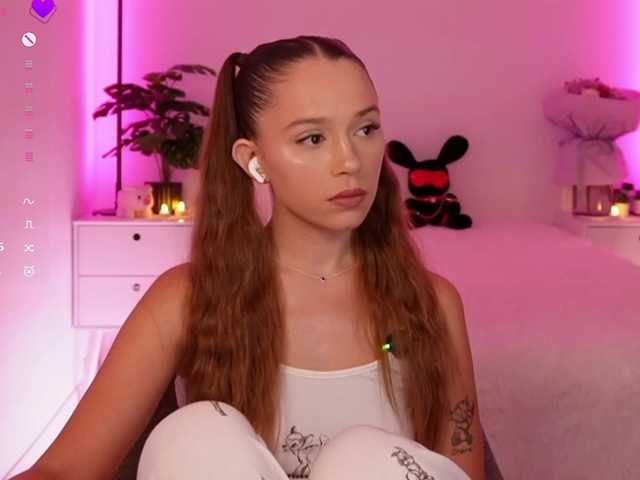 MaybeBabeTV live cam on BongaCams