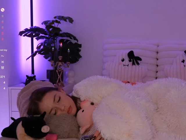 Myshastik live cam preview