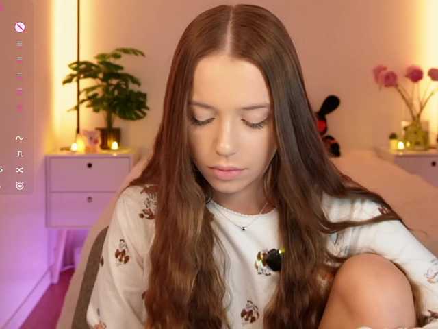 MaybeBabeTV live cam on BongaCams