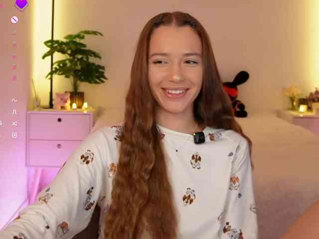 MaybeBabeTV Sex Cam Show