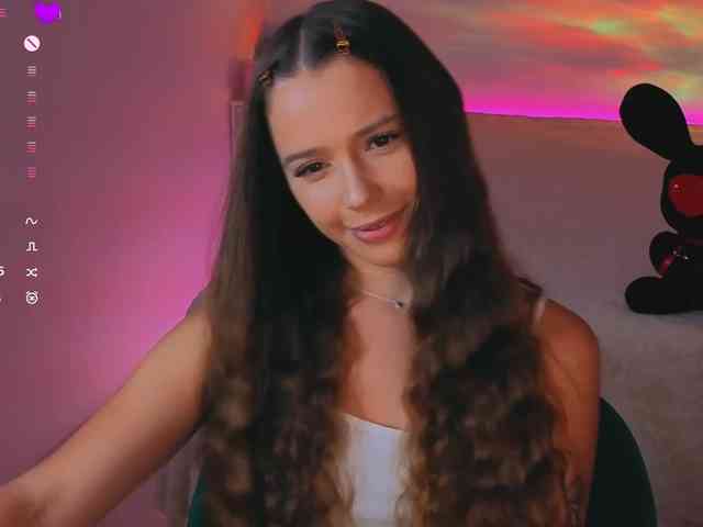 MaybeBabeTV Sex Cam Show