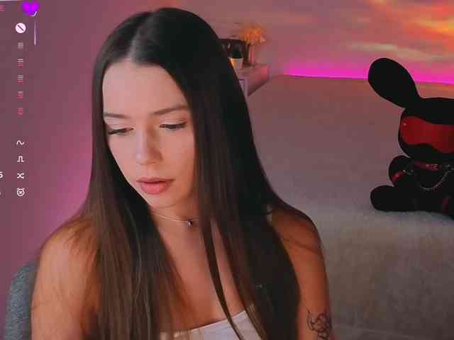 MaybeBabeTV Sex Cam Show