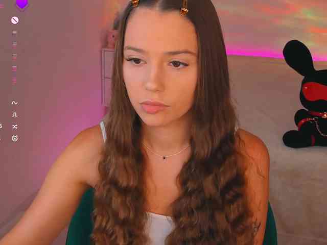 MaybeBabeTV Sex Cam Show