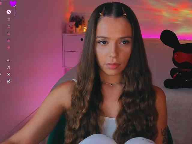 MaybeBabeTV Sex Cam Show
