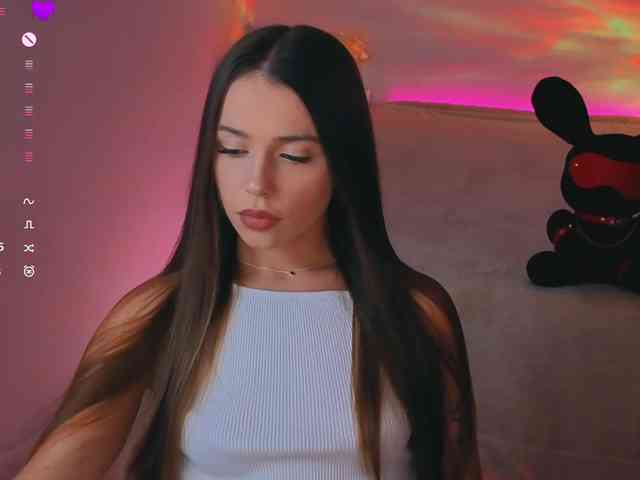 MaybeBabeTV Sex Cam Show