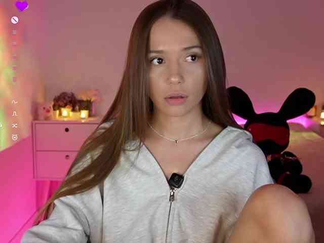 MaybeBabeTV Sex Cam Show