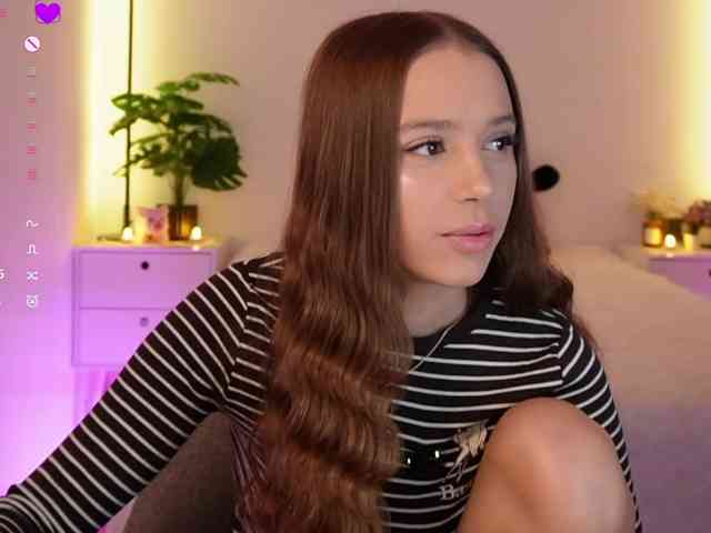 MaybeBabeTV Sex Cam Show