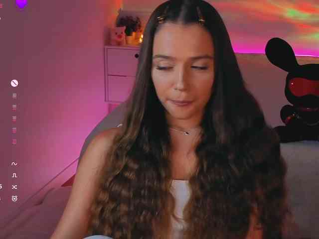 MaybeBabeTV Sex Cam Show