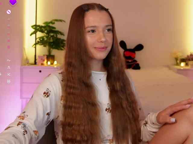 MaybeBabeTV Sex Cam Show