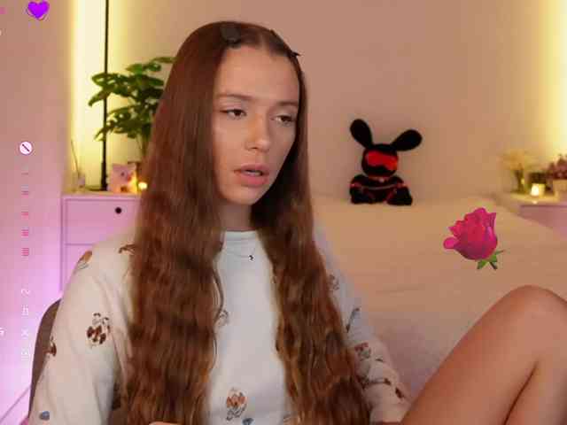 MaybeBabeTV Sex Cam Show