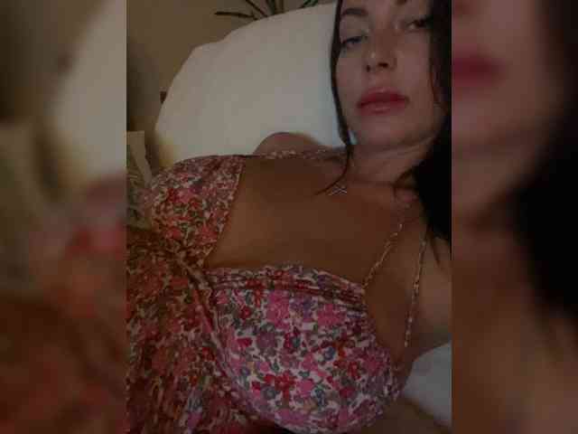 CherryMalena webcam