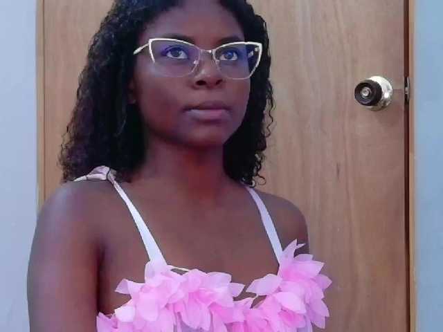 cutielittleebonyy