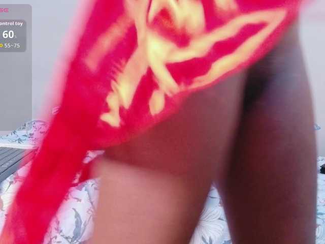 cutielittleebonyy's BongaCams show and profile