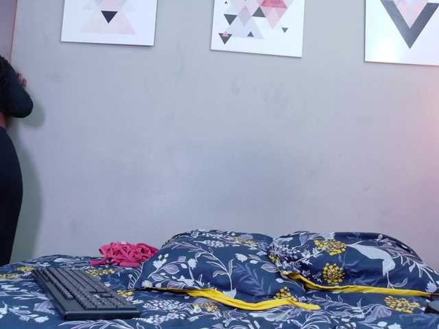 cutielittleebonyy