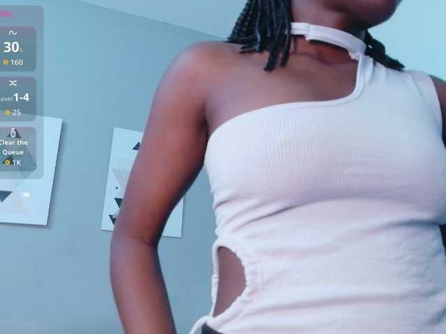 cutielittleebonyy's BongaCams show and profile