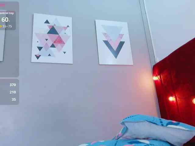 cutielittleebonyy webcam