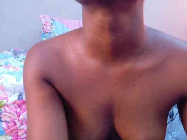 cutielittleebonyy