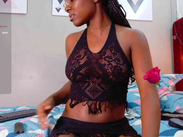 cutielittleebonyy