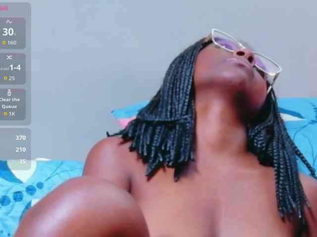 cutielittleebonyy webcam