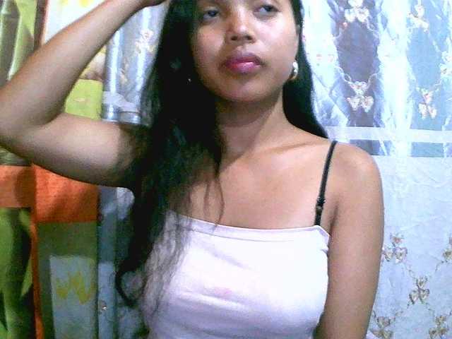 Eva-011 live cam on BongaCams