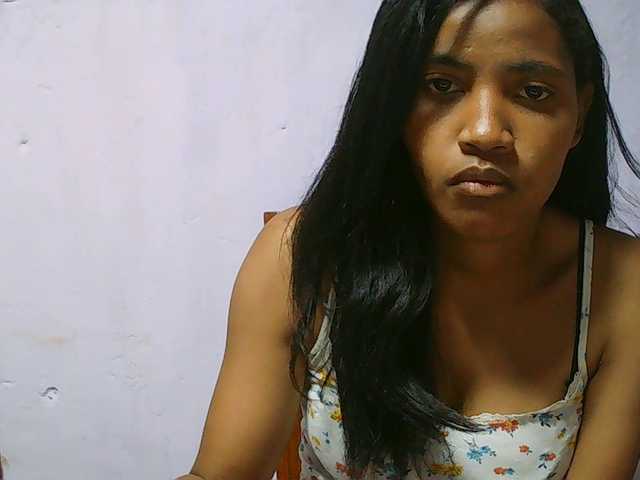 Eva-011 live cam on BongaCams