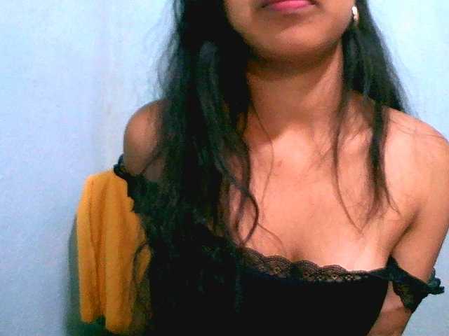 Eva-011 live cam on BongaCams