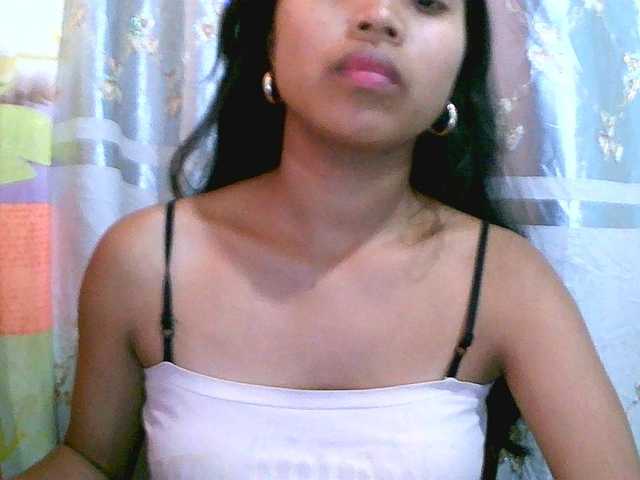 Eva-011 live cam on BongaCams