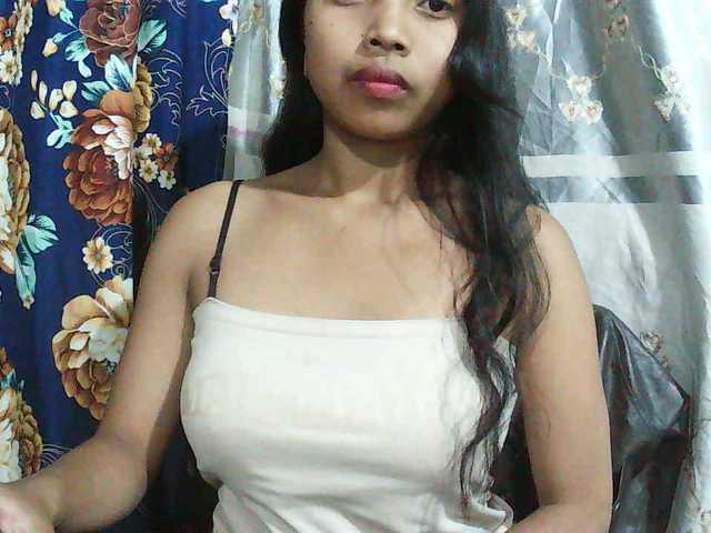 Eva-011 live cam on BongaCams