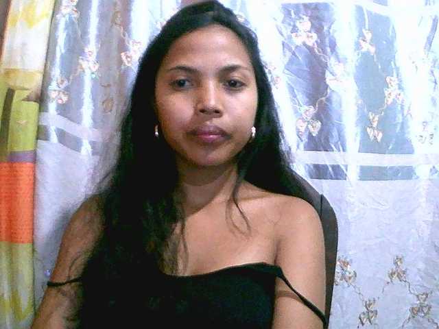 Eva-011 live cam on BongaCams