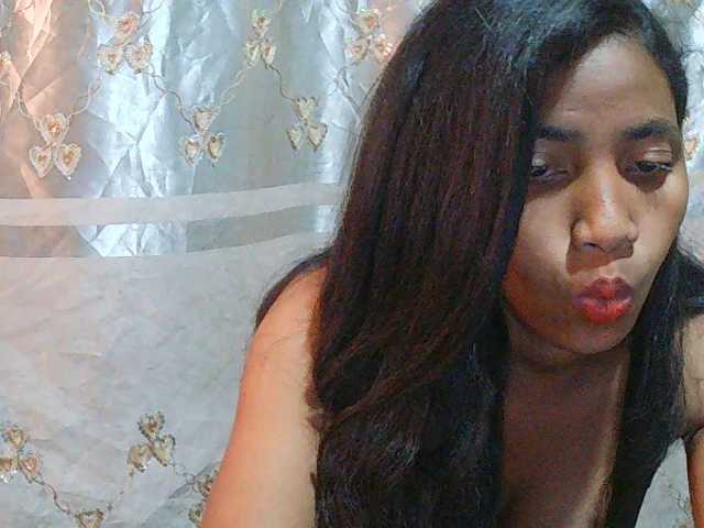 Eva-011 live cam on BongaCams