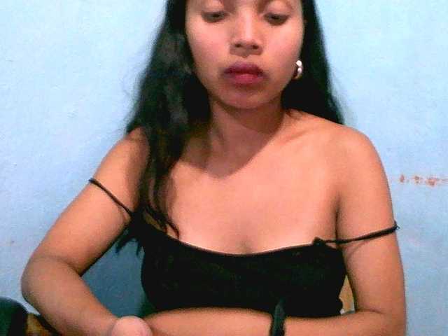 Eva-011 live cam on BongaCams