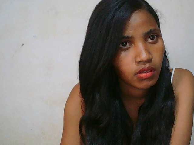 Eva-011 live cam on BongaCams