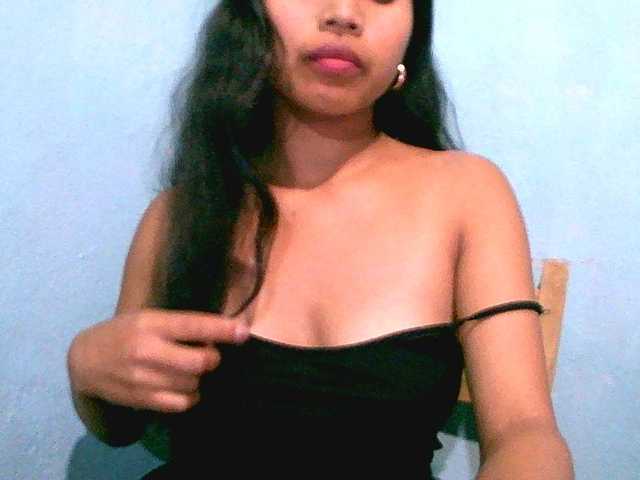 Eva-011 live cam on BongaCams
